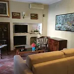 فيلة Angelica